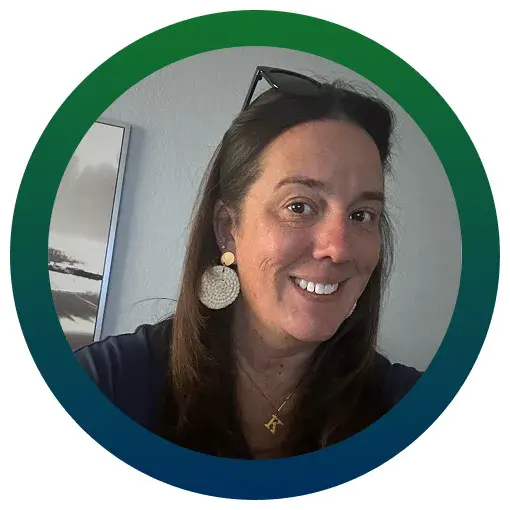 Kathryn Joy Pelletier's Headshot